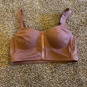 Victoria’s Secret high impact sports bra